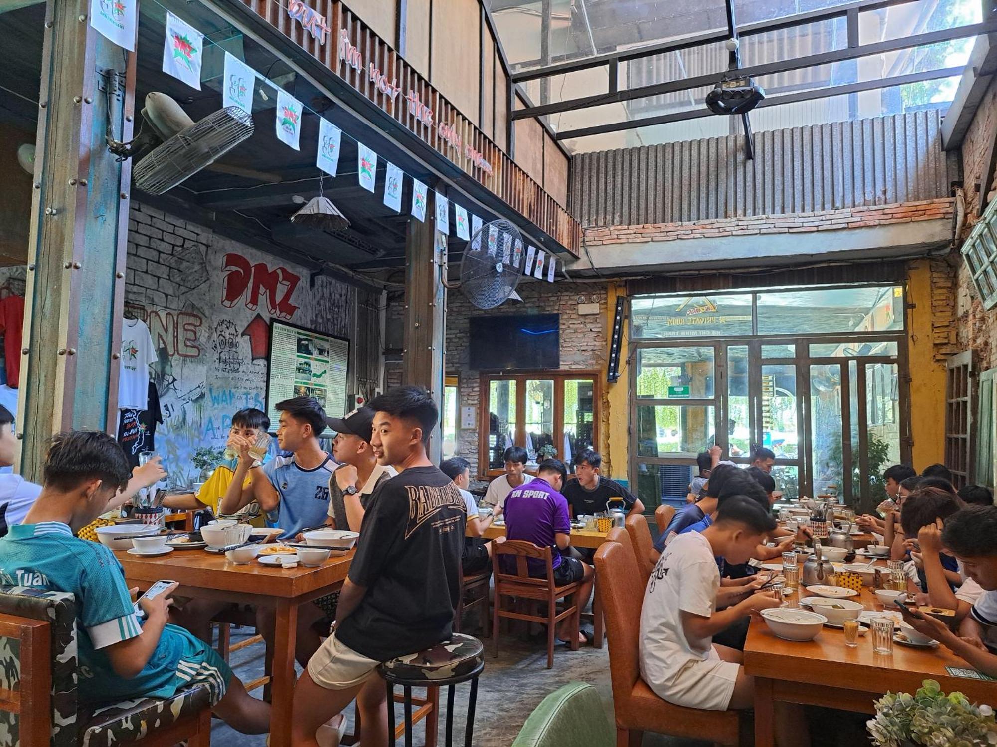 Dmz Hostel Hue Εξωτερικό φωτογραφία